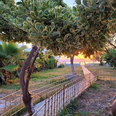 Villamare Nerántza Екстериор снимка